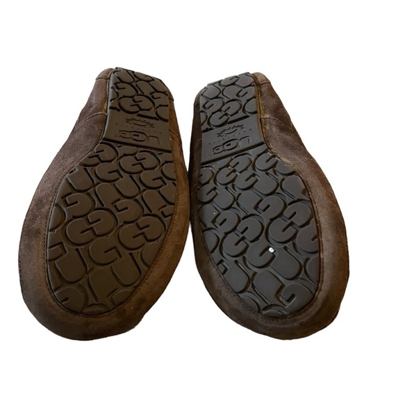 UGG Man Slippers Size 11 - Picture 7 of 8